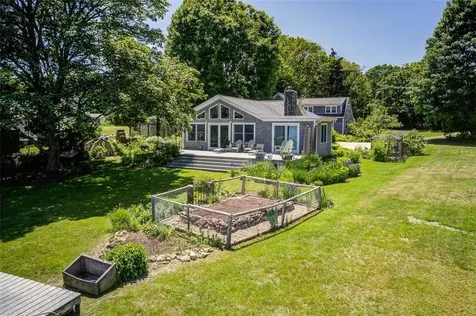 1518 Drift Road Westport MA 02790