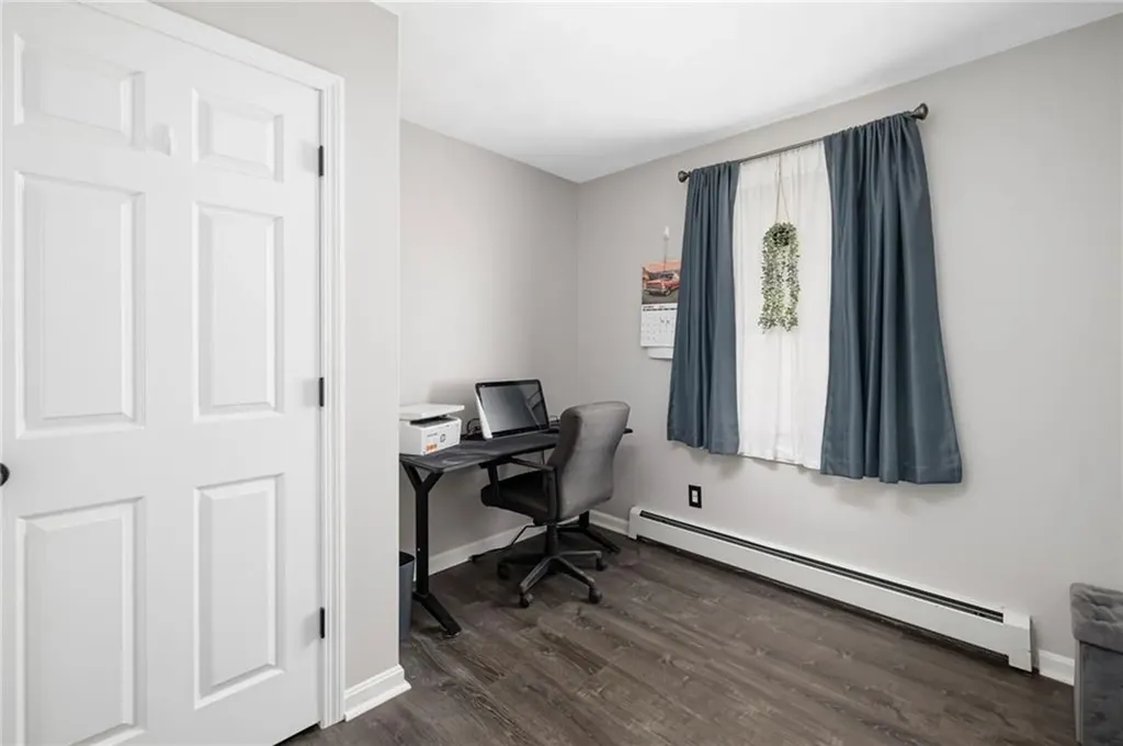20 Thomas Avenue Pawtucket RI 02860