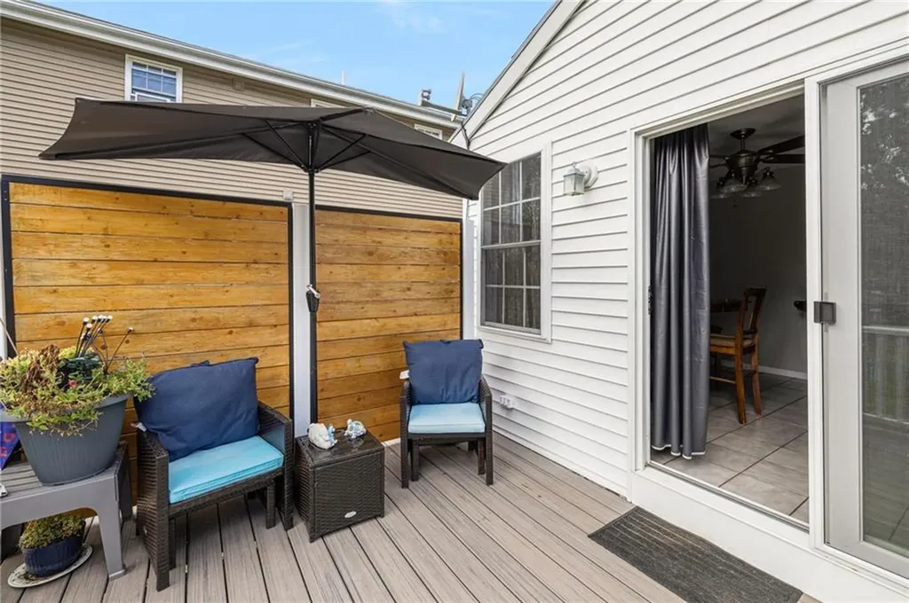 20 Thomas Avenue Pawtucket RI 02860