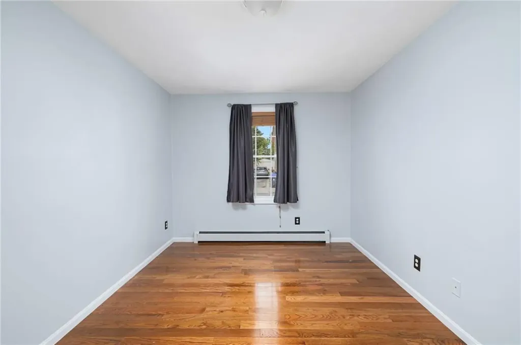 20 Thomas Avenue Pawtucket RI 02860