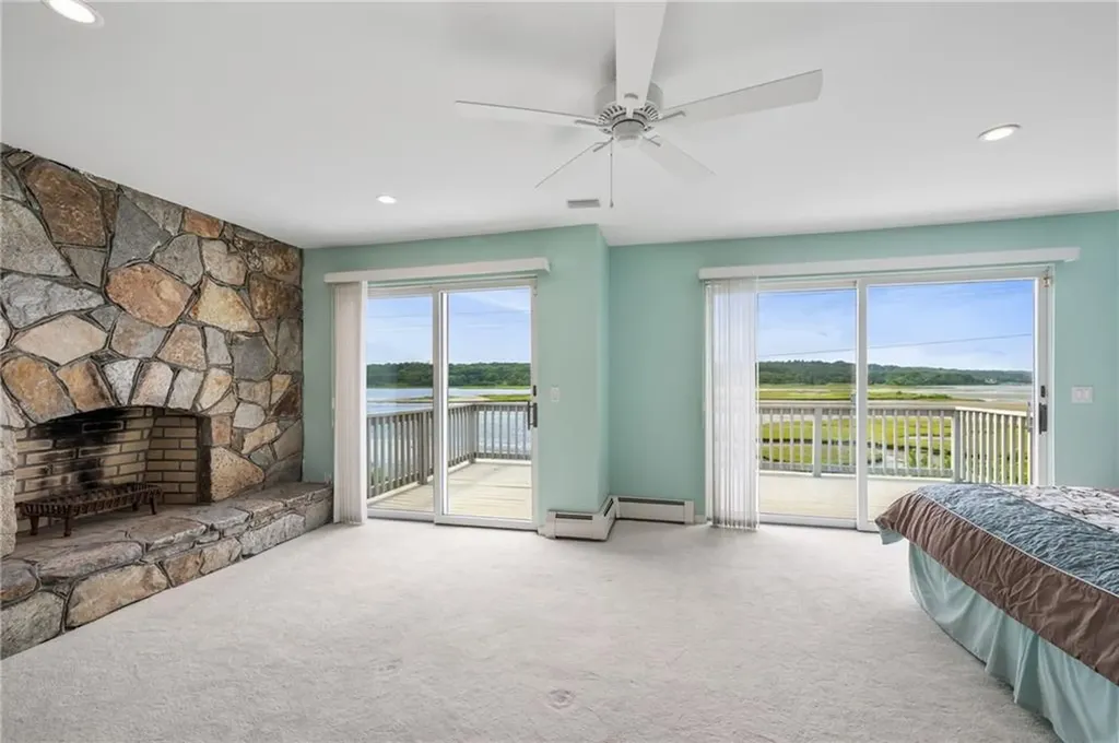 96 Starr Drive Narragansett RI 02882