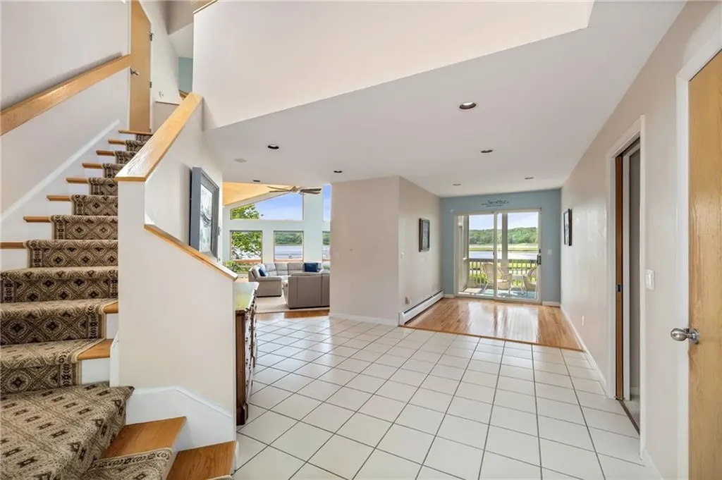 96 Starr Drive Narragansett RI 02882