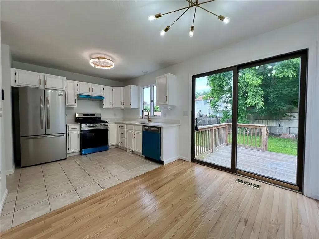 17 Hagan Street Providence RI 02904