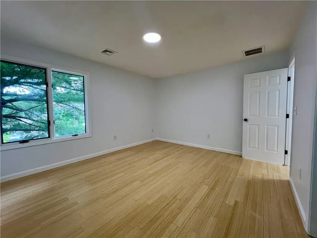 17 Hagan Street Providence RI 02904