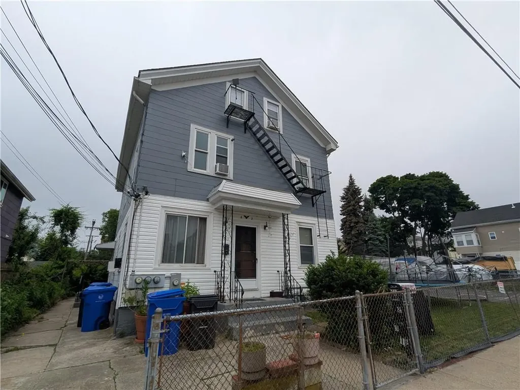 60 62 Sherman Street Pawtucket RI 02860