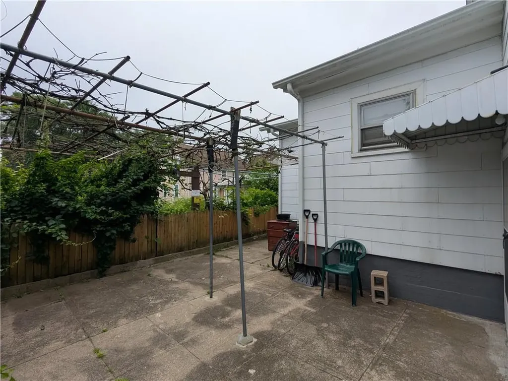 60 62 Sherman Street Pawtucket RI 02860