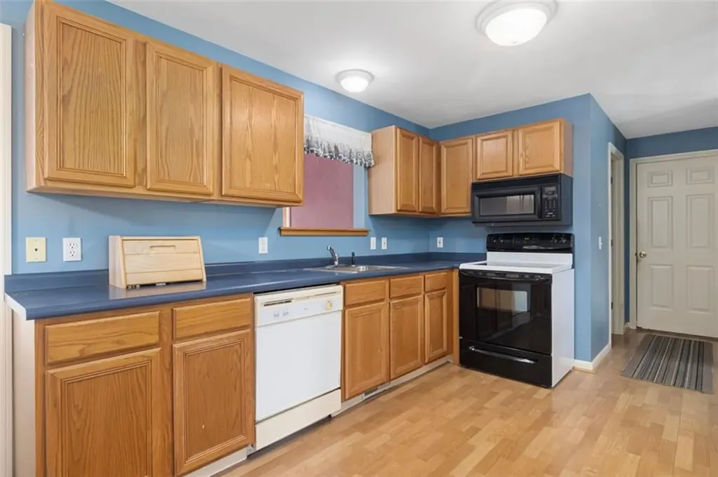 26 Cobblestone Terrace Coventry RI 02816
