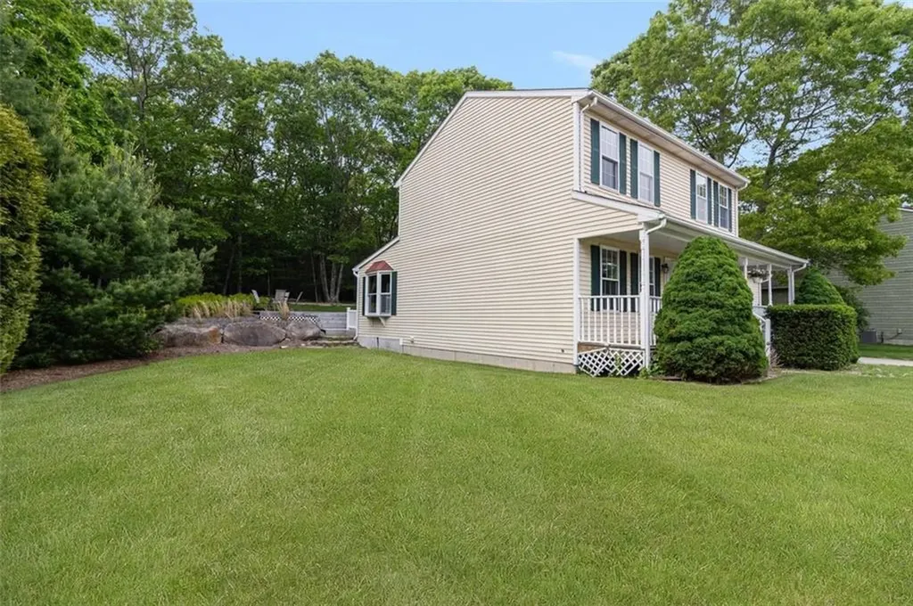 26 Cobblestone Terrace Coventry RI 02816