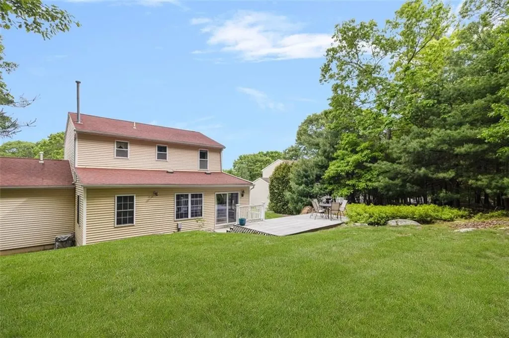 26 Cobblestone Terrace Coventry RI 02816