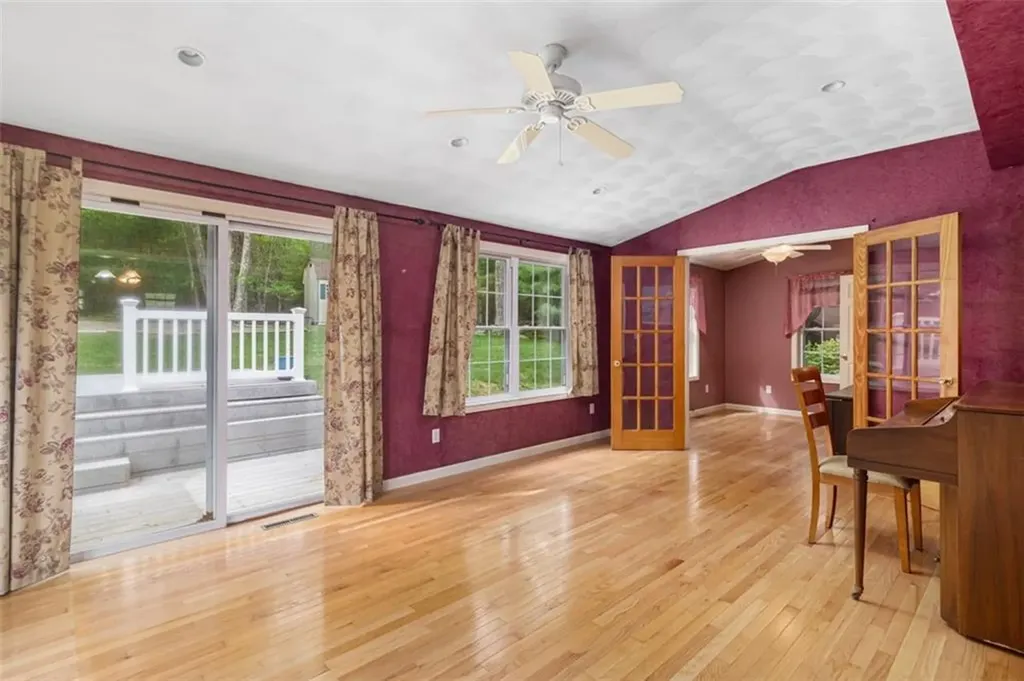 26 Cobblestone Terrace Coventry RI 02816