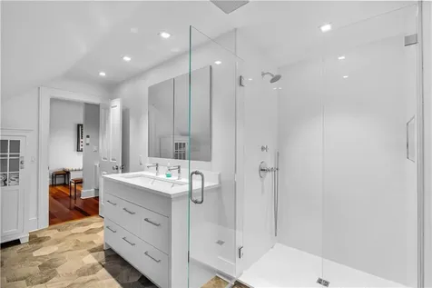 1210 Graces Cove Road Block Island RI 02807