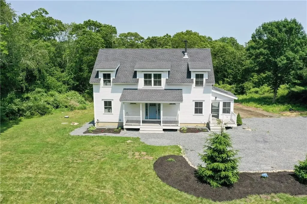 26 Old Stone Church Road Little Compton RI 02837