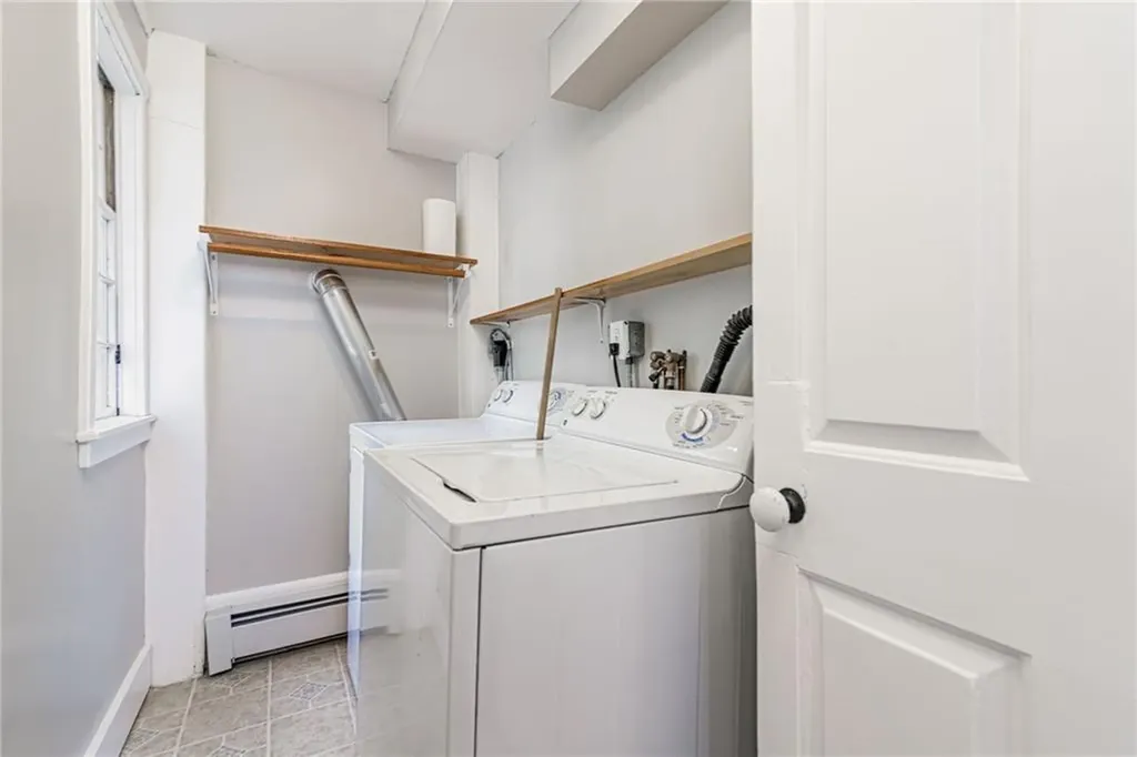 34 Pleasant Street North Kingstown RI 02852