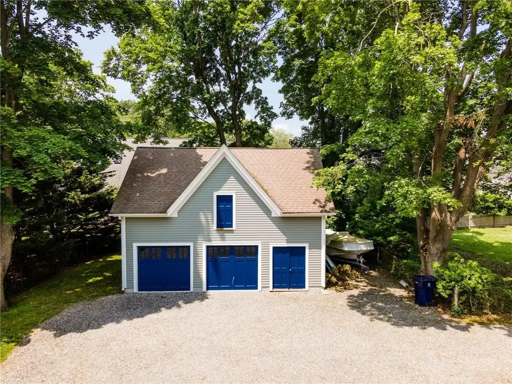 34 Pleasant Street North Kingstown RI 02852