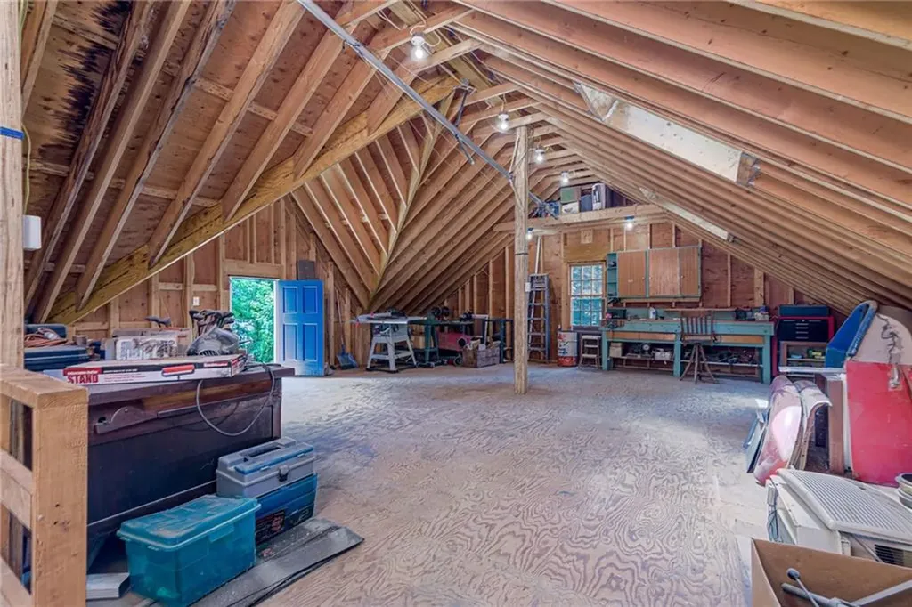 34 Pleasant Street North Kingstown RI 02852