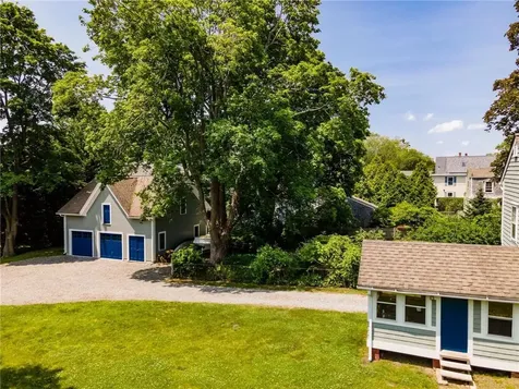 34 Pleasant Street North Kingstown RI 02852