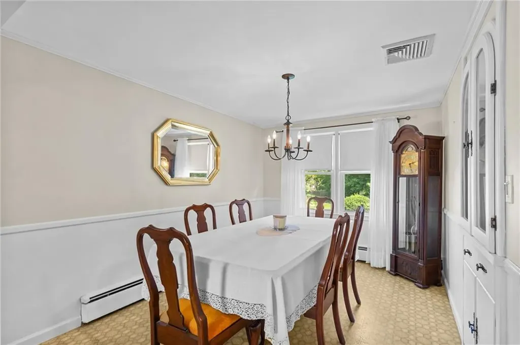 122 Cannon Street Cranston RI 02920