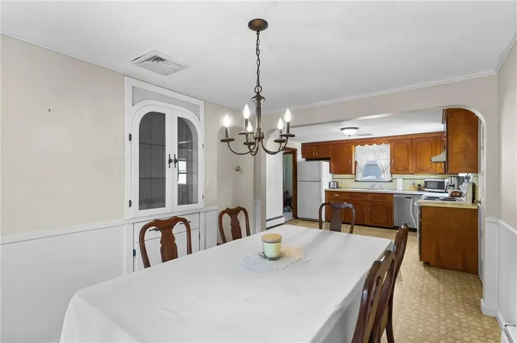 122 Cannon Street Cranston RI 02920