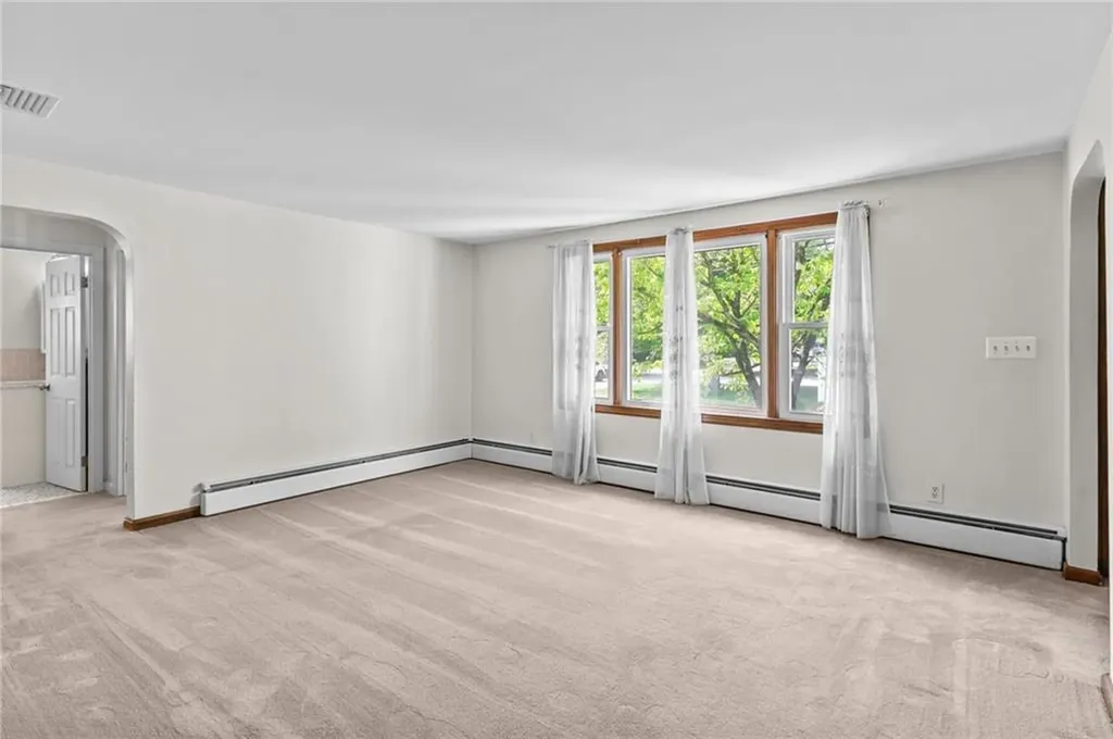 122 Cannon Street Cranston RI 02920