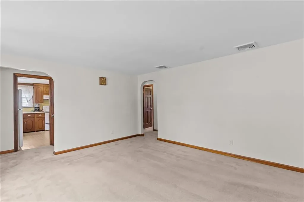 122 Cannon Street Cranston RI 02920