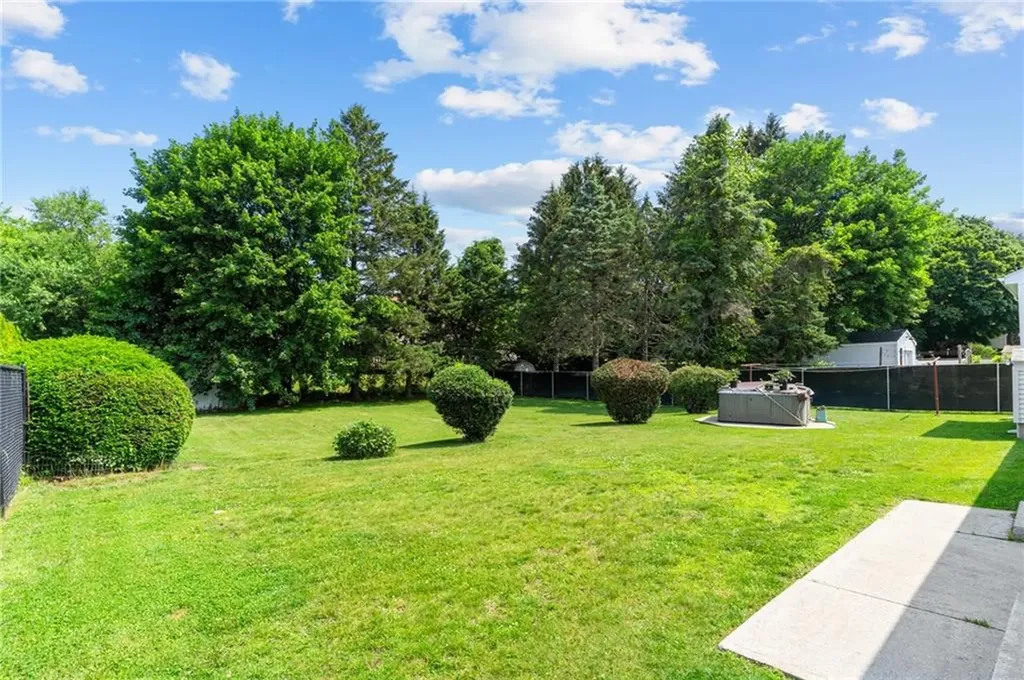 122 Cannon Street Cranston RI 02920