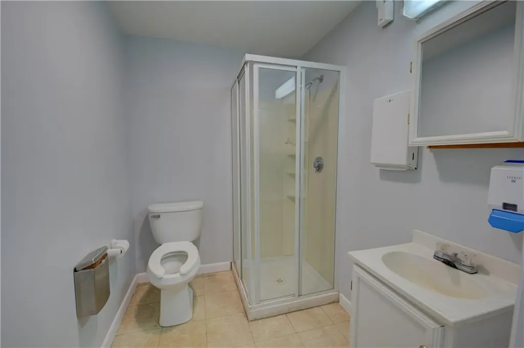626 Toll Gate Road Warwick RI 02886