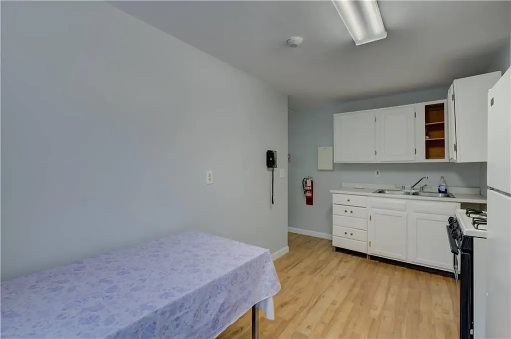 626 Toll Gate Road Warwick RI 02886