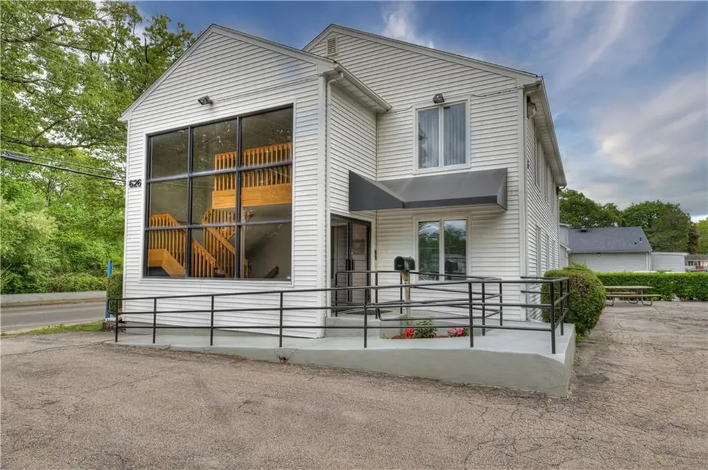 626 Toll Gate Road Warwick RI 02886
