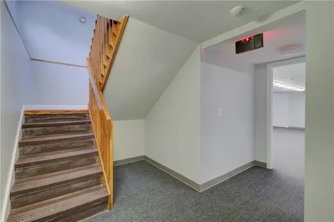 626 Toll Gate Road Warwick RI 02886