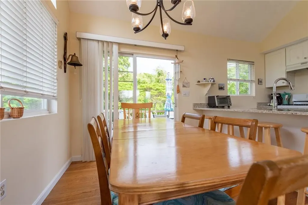 5 Alexander Drive Narragansett RI 02882