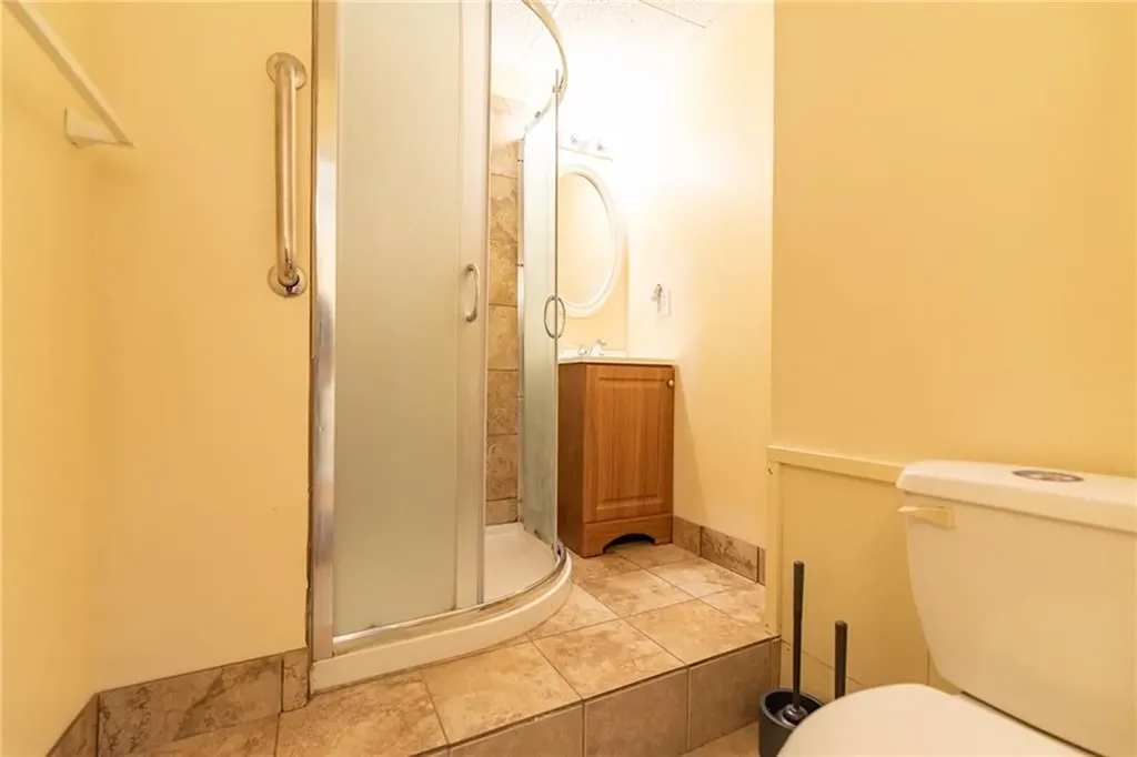 5 Alexander Drive Narragansett RI 02882
