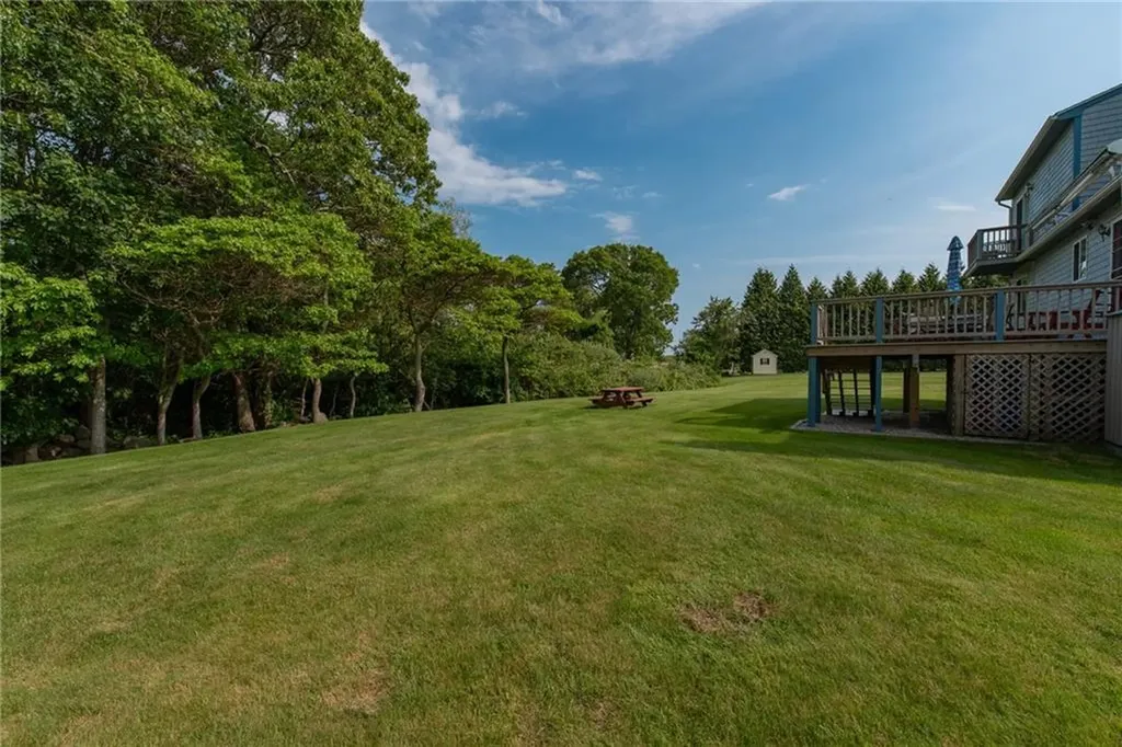 5 Alexander Drive Narragansett RI 02882