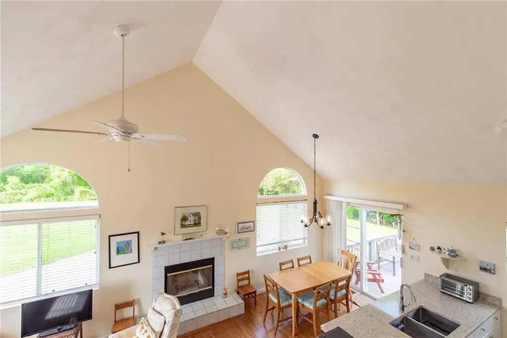 5 Alexander Drive Narragansett RI 02882