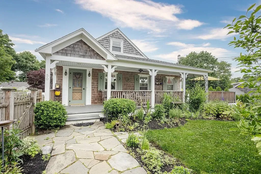 50 Cole Street Jamestown RI 02835