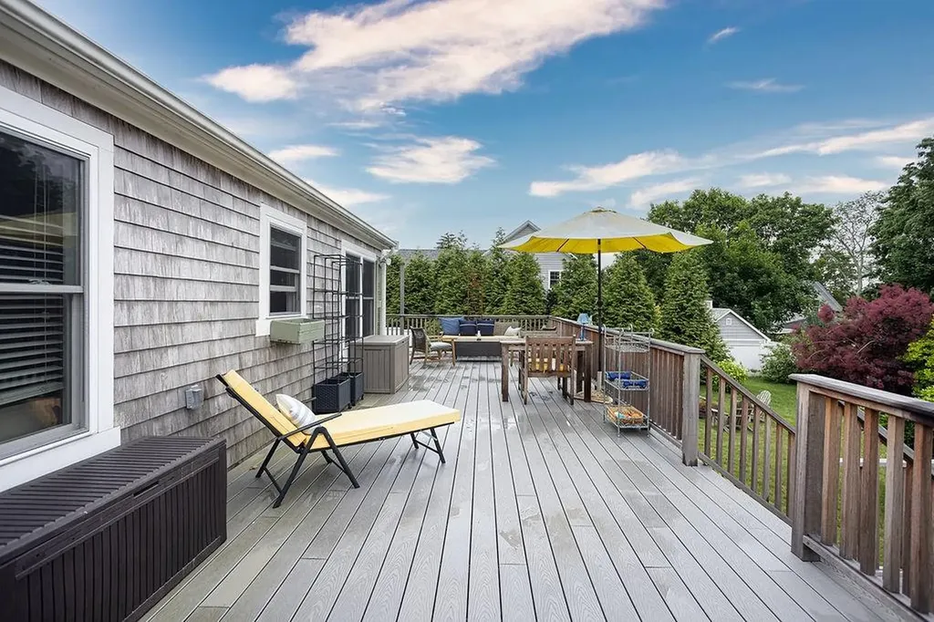 50 Cole Street Jamestown RI 02835