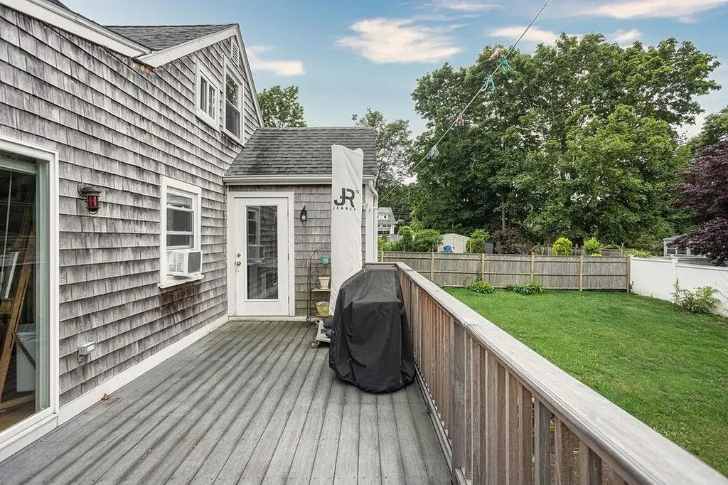 50 Cole Street Jamestown RI 02835