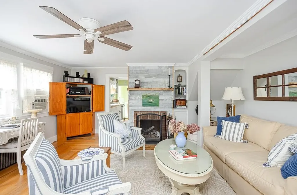 50 Cole Street Jamestown RI 02835