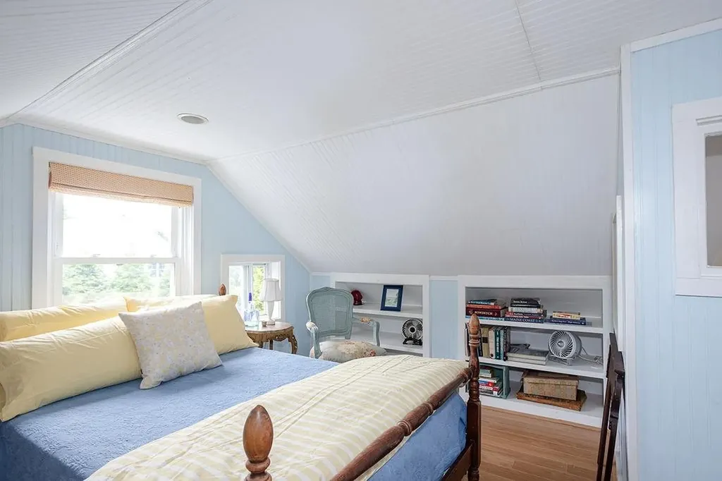 50 Cole Street Jamestown RI 02835