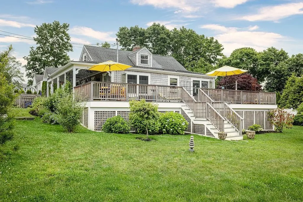 50 Cole Street Jamestown RI 02835