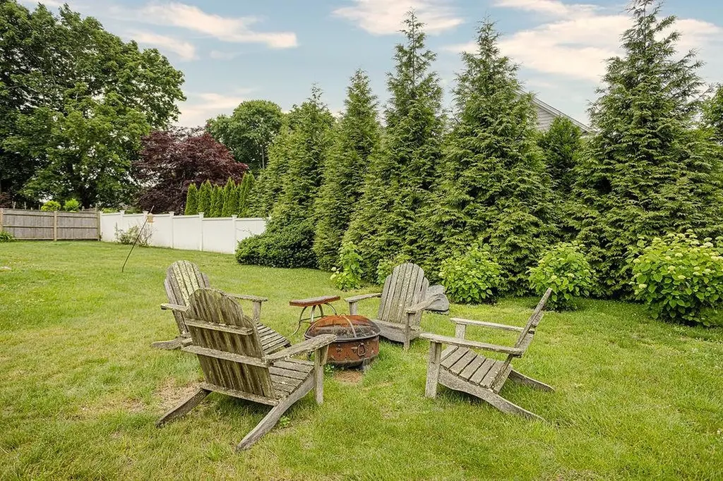 50 Cole Street Jamestown RI 02835