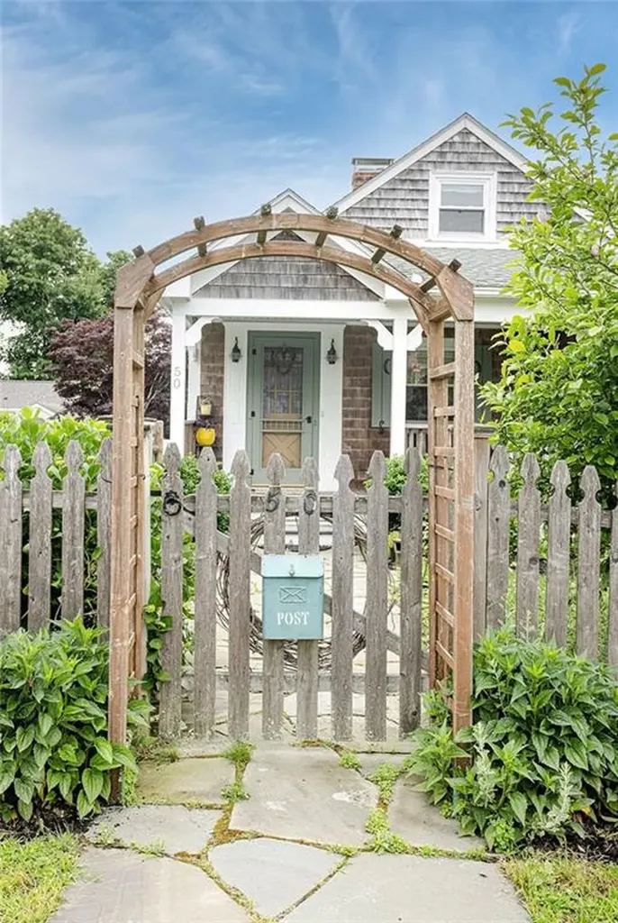 50 Cole Street Jamestown RI 02835