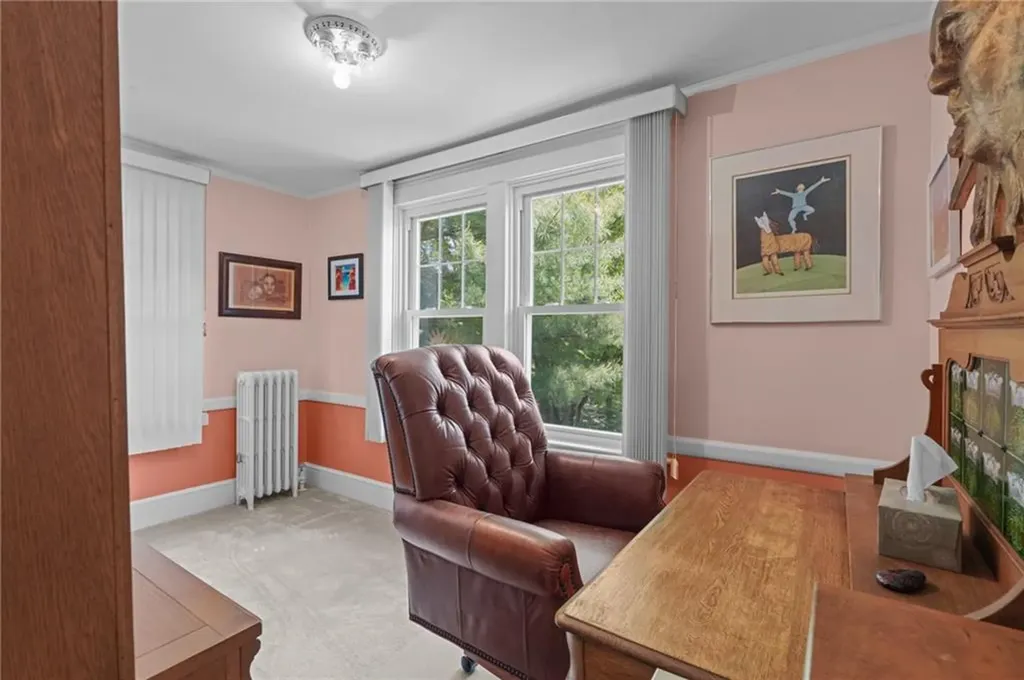 112 County Road Barrington RI 02806