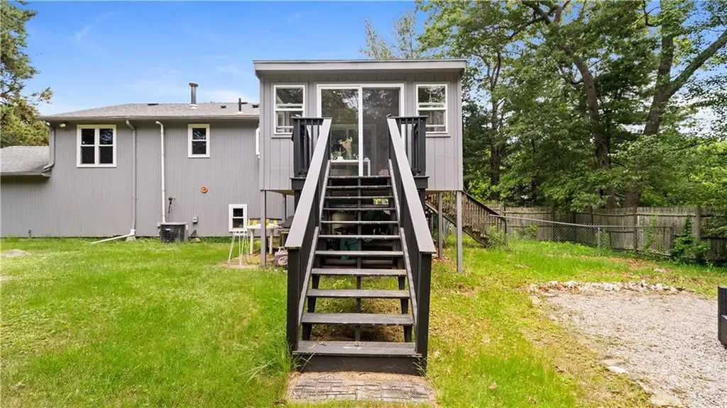 14 Deer Run Drive Coventry RI 02816