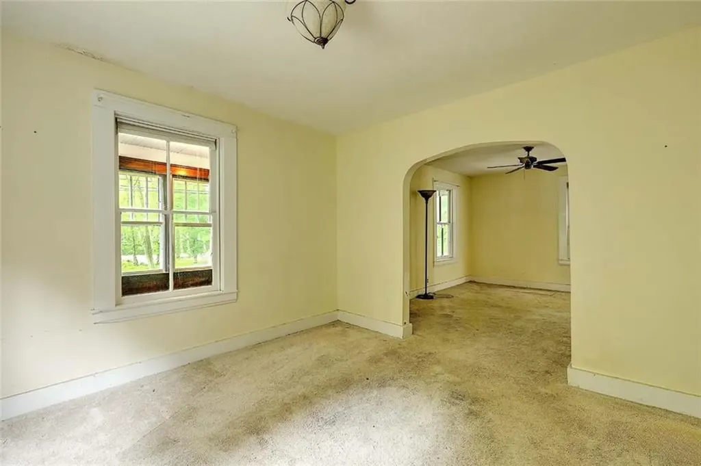 178 East Greenwich Avenue West Warwick RI 02893