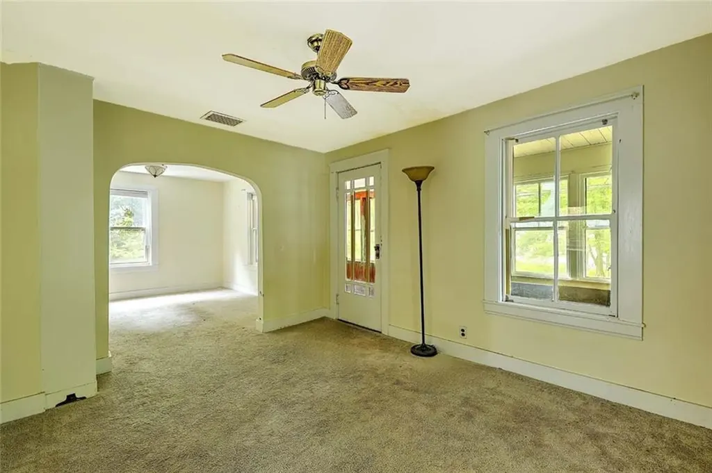178 East Greenwich Avenue West Warwick RI 02893