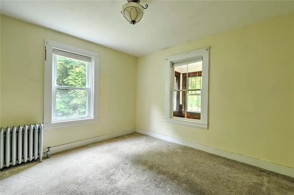 178 East Greenwich Avenue West Warwick RI 02893