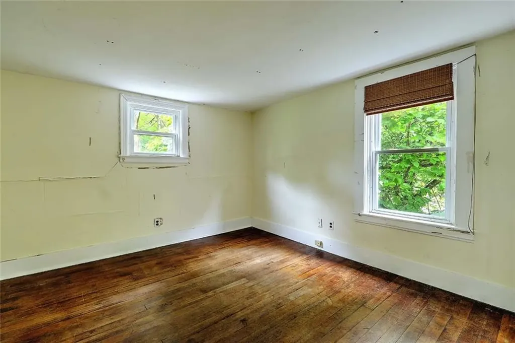 178 East Greenwich Avenue West Warwick RI 02893