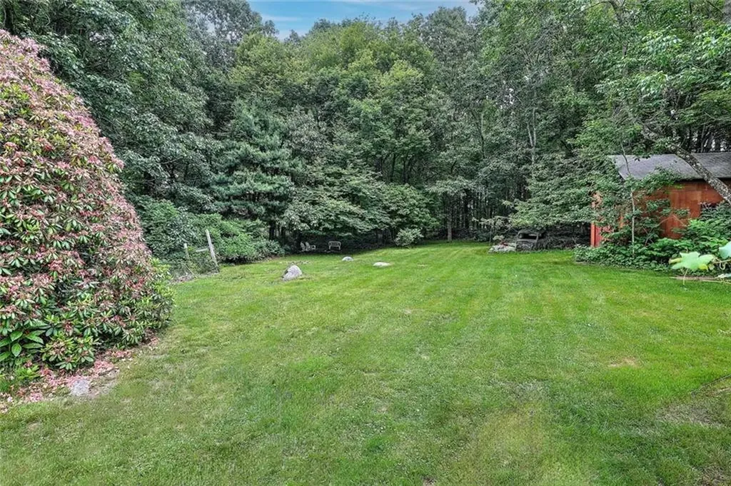 178 East Greenwich Avenue West Warwick RI 02893