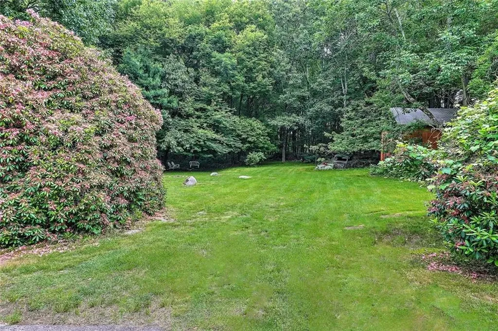 178 East Greenwich Avenue West Warwick RI 02893