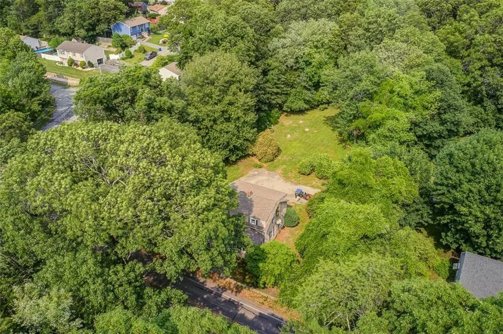178 East Greenwich Avenue West Warwick RI 02893